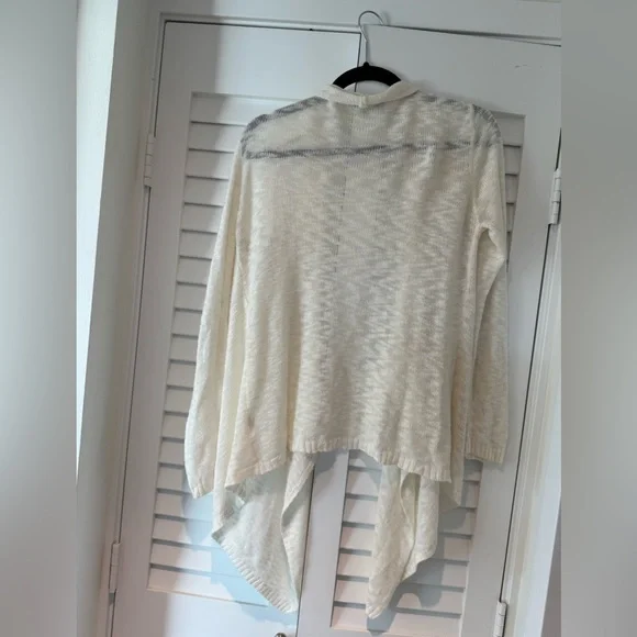MAK White Cardigan Sweater -‎ Size M - Picture 4 of 4